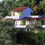 Apartman Summer House Louisa *