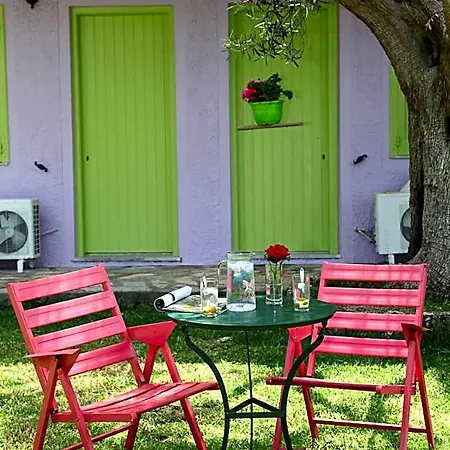 Summer House Louisa Апартаменты Лигия